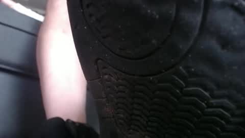 Snapshot of laidback_and_chill chatting on October 23, 9:57 pm Rick online show from October 23, 9:57 pm