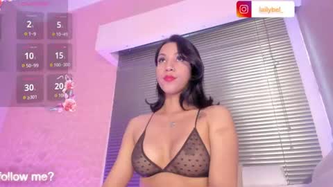 Snapshot of laiilybell chatting on June 13, 8:40 pm laiily bell online show from June 13, 8:40 pm