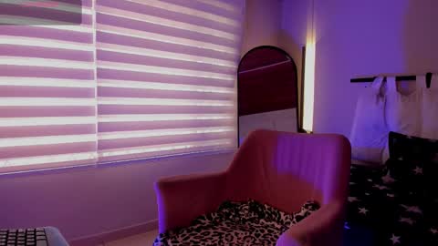 Laila  online show from February 7, 1:26 pm