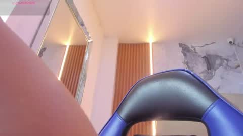 Snapshot of lailamorfy chatting on July 1, 12:29 pm online show from July 1, 12:29 pm