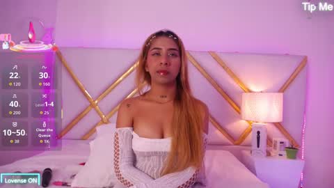 Snapshot of lailastilwills chatting on September 20, 9:49 pm Laila Stilwills online show from September 20, 9:49 pm