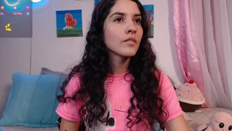 Snapshot of lailypink chatting on December 13, 1:37 am samanta online show from December 13, 1:37 am