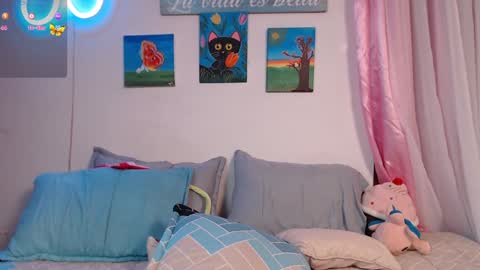 Snapshot of lailypink chatting on December 21, 1:26 am samanta online show from December 21, 1:26 am