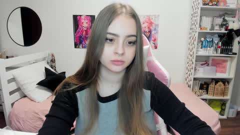 Snapshot of lain__ chatting on December 13, 10:34 pm Kira online show from December 13, 10:34 pm