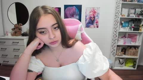 Snapshot of lain__ chatting on December 20, 10:22 pm Kira online show from December 20, 10:22 pm