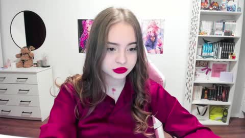 Snapshot of lain__ chatting on January 1, 9:09 pm Kira online show from January 1, 9:09 pm