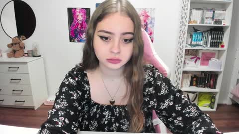 Snapshot of lain__ chatting on January 14, 8:59 pm Kira online show from January 14, 8:59 pm