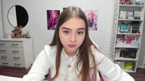 Snapshot of lain__ chatting on January 23, 12:25 am Kira online show from January 23, 12:25 am