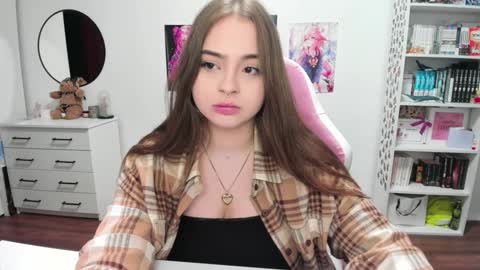 Snapshot of lain__ chatting on January 30, 10:41 pm Kira online show from January 30, 10:41 pm