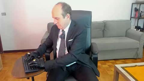 lajose52 online show from November 27, 7:27 pm