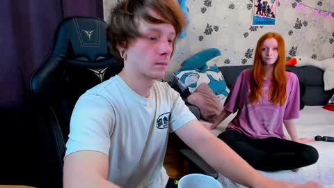 Snapshot of laksmrrr chatting on February 6, 11:10 am Lu Alex online show from February 6, 11:10 am