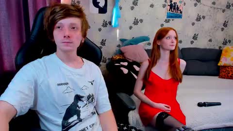 Snapshot of laksmrrr chatting on February 20, 10:37 am Lu Alex online show from February 20, 10:37 am