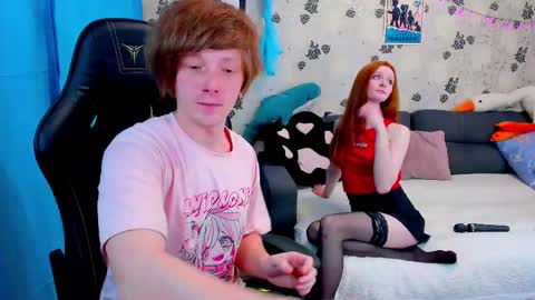 Snapshot of laksmrrr chatting on March 11, 9:13 am Lu Alex online show from March 11, 9:13 am