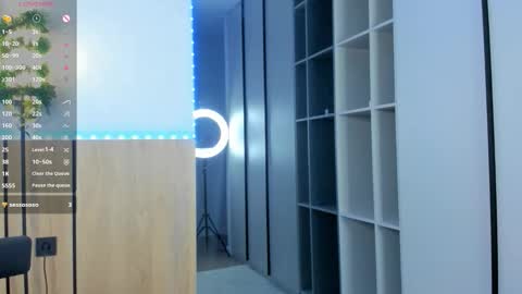 Julia online show from January 8, 8:11 pm