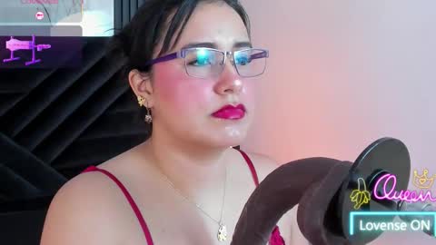 Snapshot of lalalemoonds chatting on February 13, 12:23 pm Lala lemoonds online show from February 13, 12:23 pm