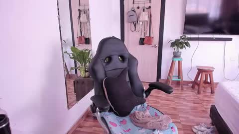  Sofi  online show from February 9, 1:14 pm