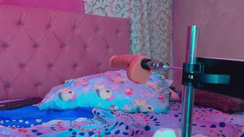 lali_hot0207 online show from October 16, 5:36 pm