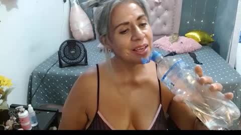 lalisha online show from March 5, 11:56 pm