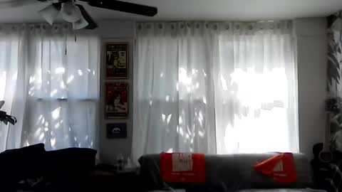 Snapshot of lalove99 chatting on October 14, 4:19 pm LALOVE99 online show from October 14, 4:19 pm