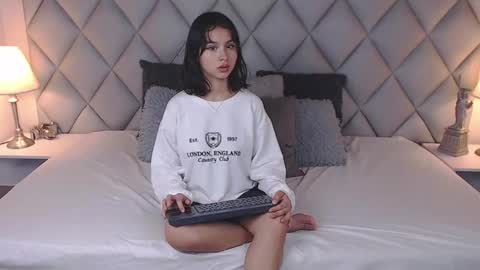 Laly Castro online show from January 21, 7:28 pm