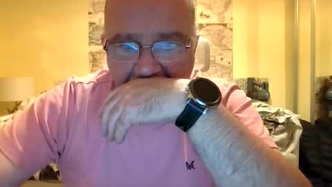 Snapshot of lamabama chatting on October 18, 5:35 pm lamabama online show from October 18, 5:35 pm