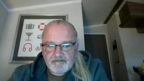 Snapshot of lamabama chatting on November 26, 9:16 pm lamabama online show from November 26, 9:16 pm