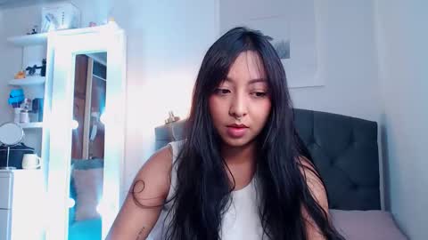 Isabella online show from November 30, 3:05 pm