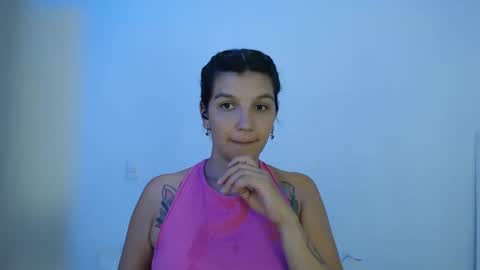 Snapshot of lamorarebelde chatting on February 7, 1:25 am J e n a All Days UTC -5 2030 online show from February 7, 1:25 am