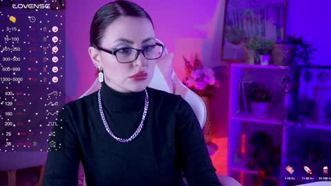 Snapshot of lana__may chatting on December 15, 5:53 pm just call me Lana and her security online show from December 15, 5:53 pm