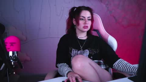 Snapshot of lana__may chatting on February 21, 10:37 pm just call me Lana and her security online show from February 21, 10:37 pm