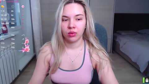 Lana online show from November 16, 5:35 am