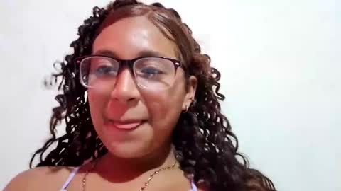 Snapshot of lana__trebol chatting on December 19, 5:20 pm Lana online show from December 19, 5:20 pm