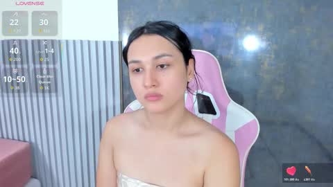 Snapshot of lana_boomer chatting on December 14, 7:40 pm Lana online show from December 14, 7:40 pm