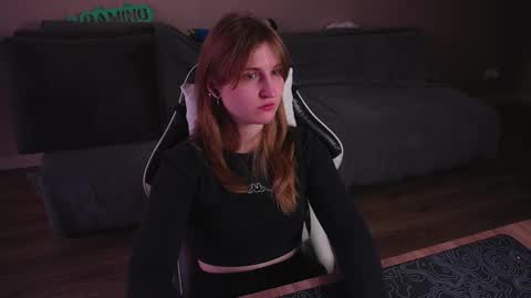 Kay online show from February 17, 3:58 am