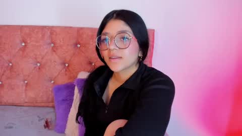 ... .          . ... online show from February 10, 3:32 pm