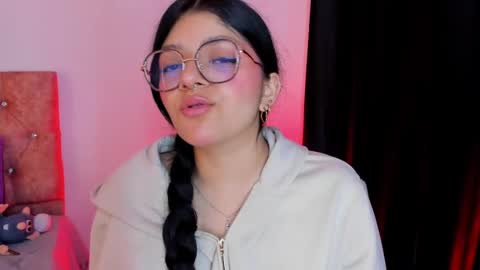 ... .          . ... online show from February 25, 12:03 pm