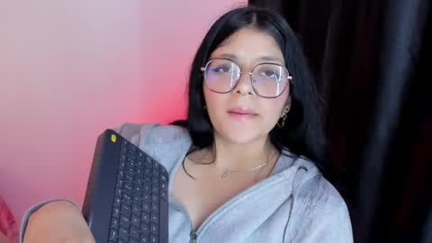 ... .          . ... online show from March 5, 3:07 pm