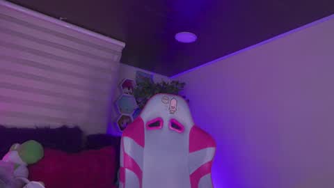 Lana online show from March 17, 12:26 am