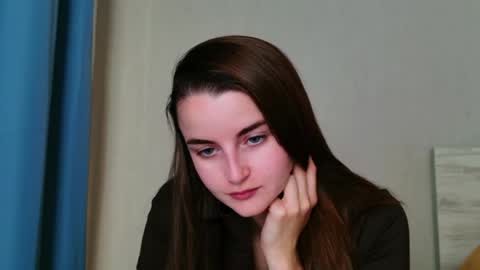 Snapshot of lana_gl chatting on May 28, 6:43 am lana_gl online show from May 28, 6:43 am