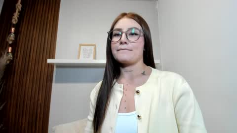 Lana     igauroraaaaaaaaa 1 online show from June 14, 11:18 pm