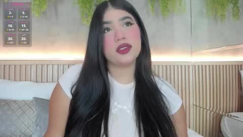 lana_lann online show from November 16, 12:33 pm