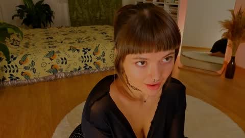 Snapshot of lana_sky chatting on January 15, 6:51 pm Lana online show from January 15, 6:51 pm