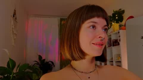 Snapshot of lana_sky chatting on February 13, 5:11 pm Lana online show from February 13, 5:11 pm