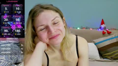 Snapshot of lanaangeldream chatting on November 26, 2:40 pm Lana online show from November 26, 2:40 pm