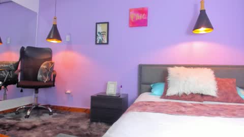 Lana Blake online show from February 18, 12:01 pm