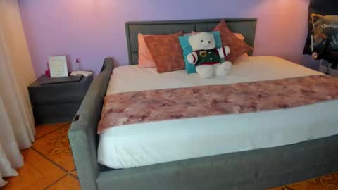 Lana Blake online show from March 12, 12:00 pm