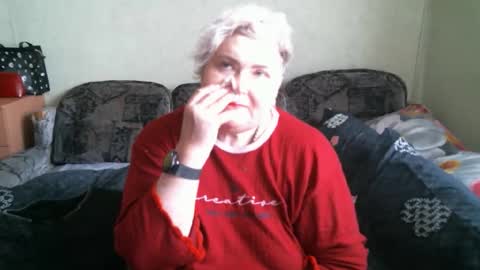 lanacat555 online show from October 21, 9:54 am