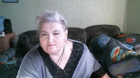 lanacat555 online show from April 28, 2:27 am