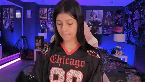 Snapshot of lanakyutt chatting on September 25, 7:06 pm L A N A online show from September 25, 7:06 pm