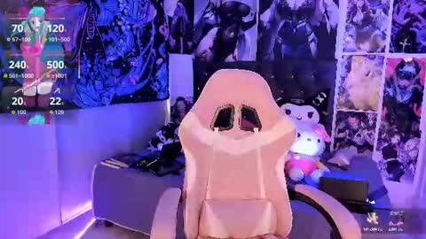 LanaKyutt666 online show from July 26, 8:38 pm